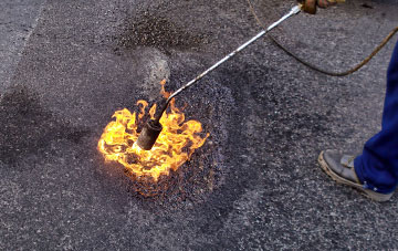 Hollingrove flat roofing repairs